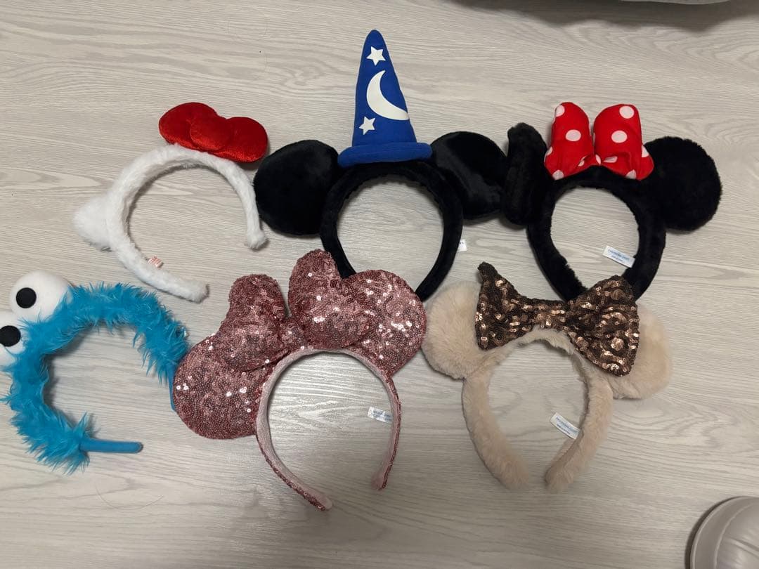 ディズニー、ユニバ、サンリオキャラクター カチューシャ 6個セット　単品可能