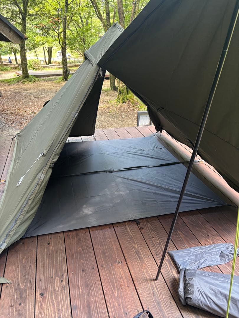 8月24日までの早い者勝ち！バンドック　ソロティピー1tc 二又ポールとシート