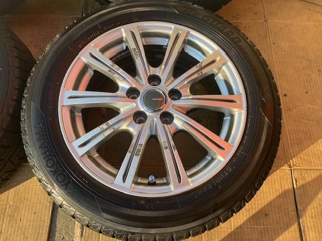 シエンタ スタッドレスセット 185/60R15 2019年製 ヨコハマ