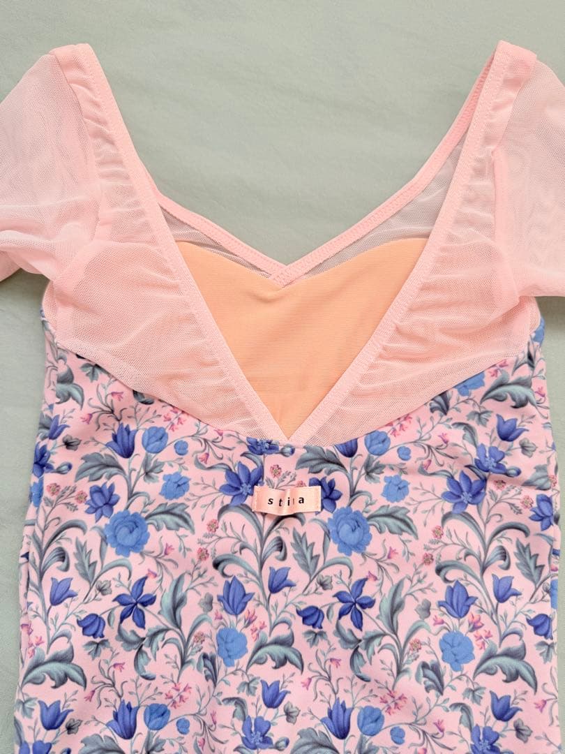 stina kids レオタード