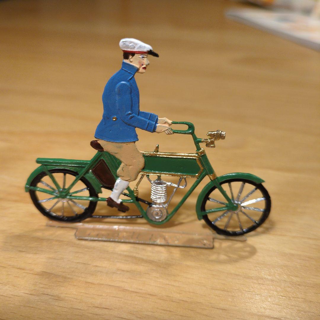 エルツ　バベットシュバイツァー社　錫の置物（オペルバイク1905年）