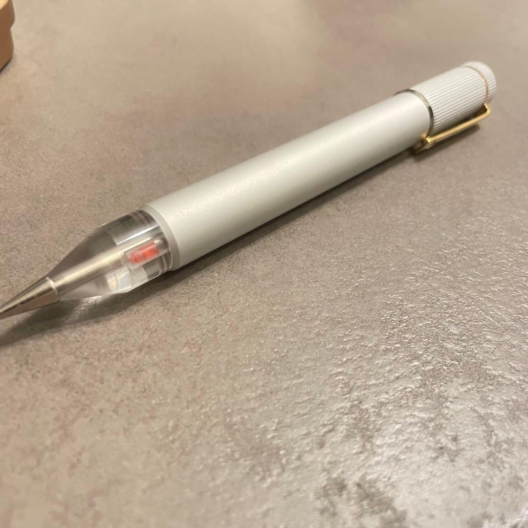 【 VENUSCOSME 】耳ツボ探知機