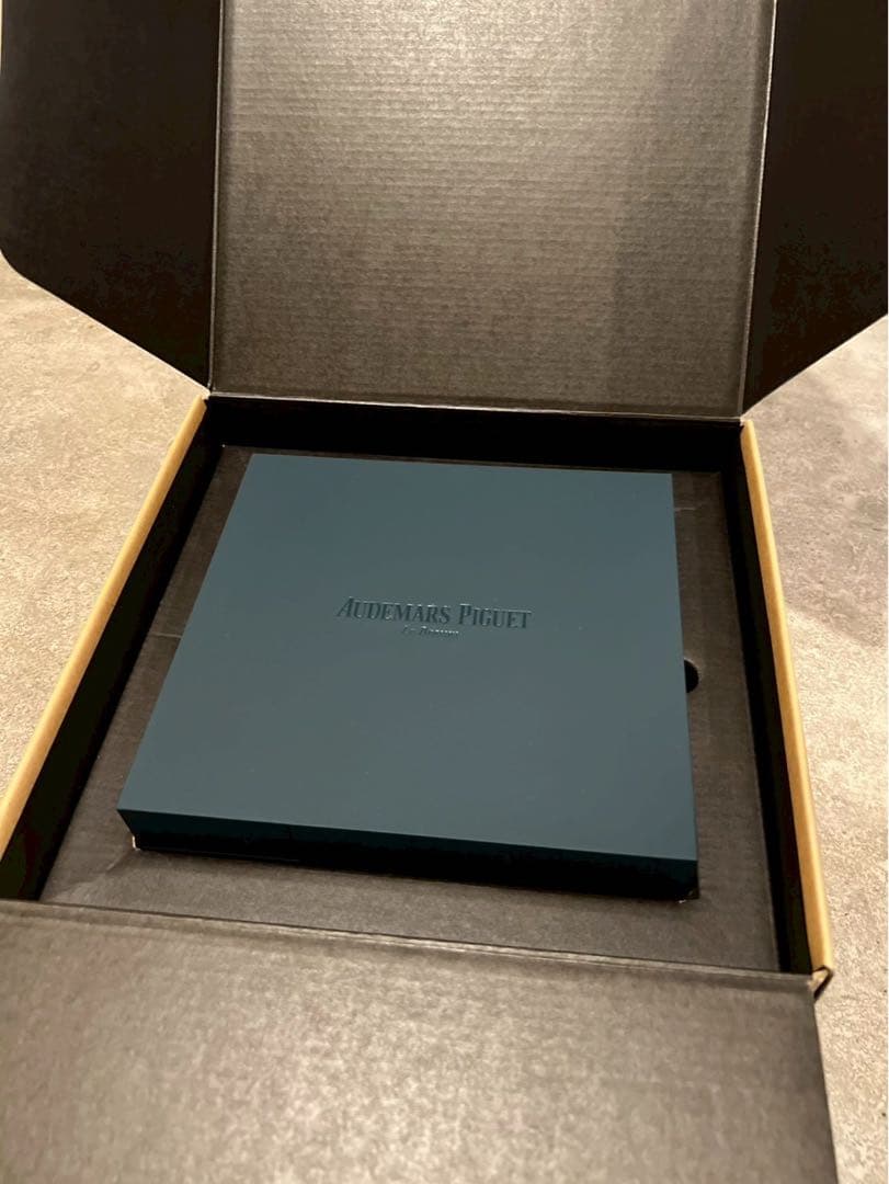 非売品　Audemars Piguet 腕時計ケース