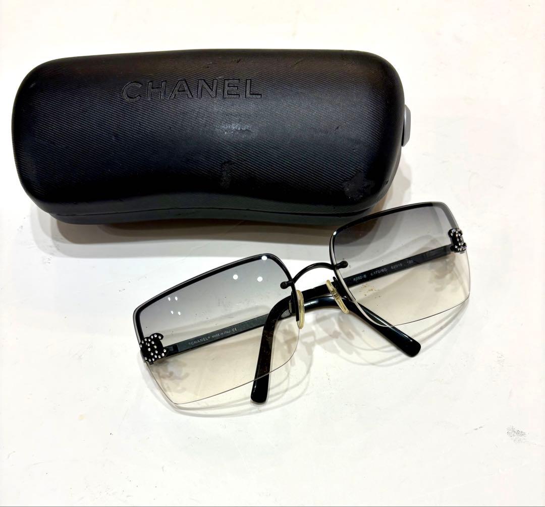 シャネル☆サングラス　ロゴ　ラインストーン　ココマーク　眼鏡4092 リムレス