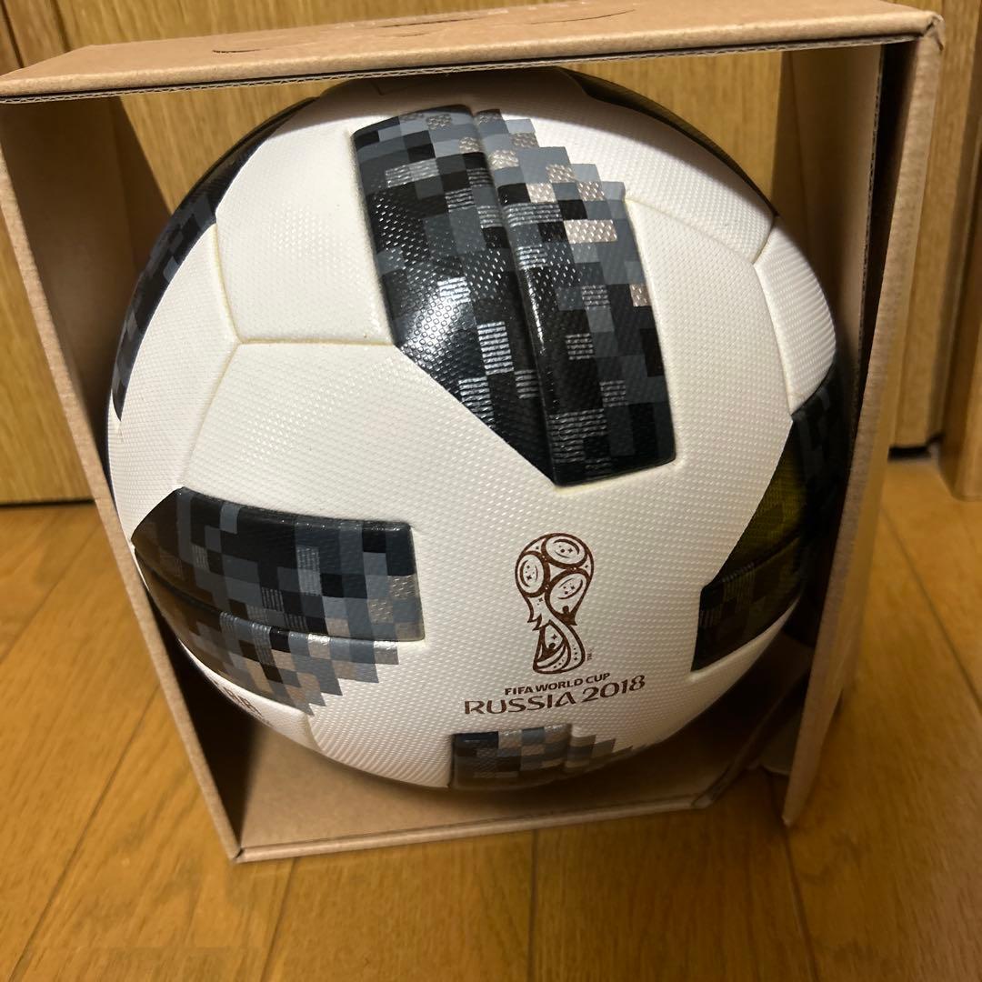 テルスター18 公式球