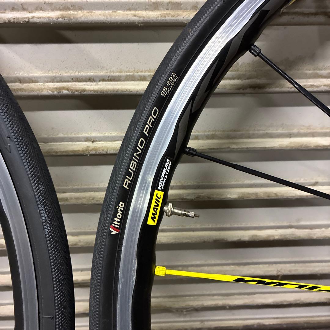 美品　マビック　キシリウムプロ　ust ロードバイク　ホイール
