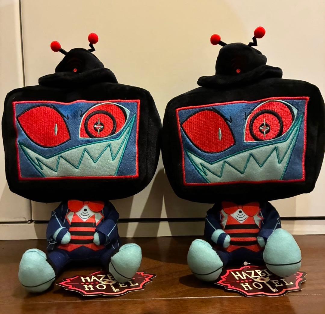 ラウンドワン限定 ハズビンホテルへようこそ おすわりぬいぐるみ　ヴォックス　2体