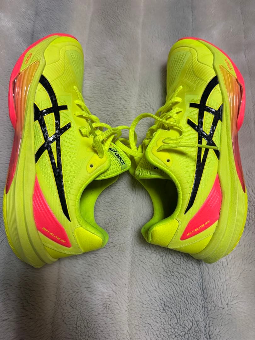 キノコヘット【美品】ASICS SKY ELITE FF３PARIS