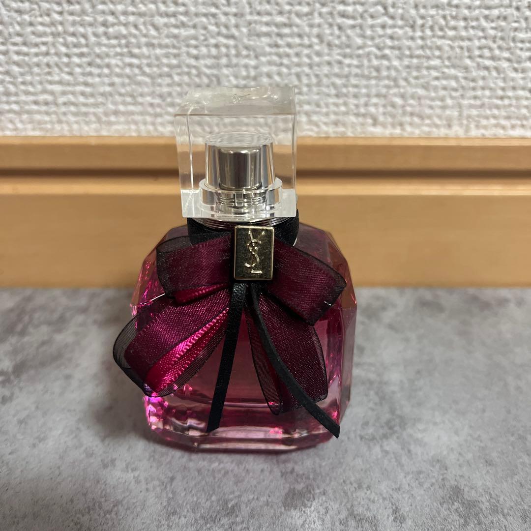 Yves Saint Laurent Mon Paris 香水