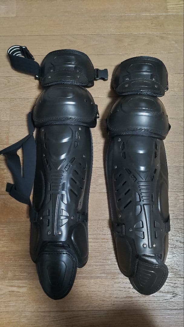 ローリングス(アシックス時代)　硬式用　レガース 袋付き　ブラック　Lサイズ