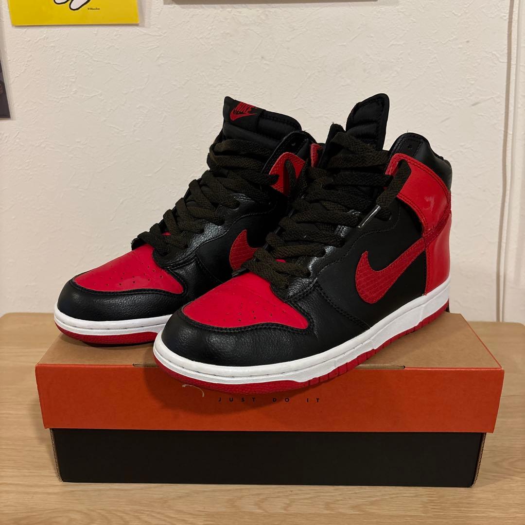 ナイキ　ダンクハイ　ブレッド