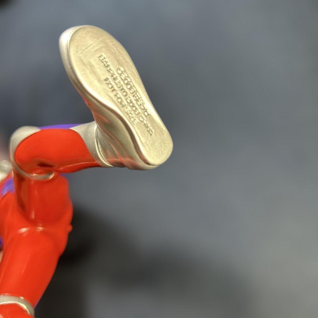 円谷プロ2008 BANPRESTO ウルトラマン ティガ　アクションフィギュア