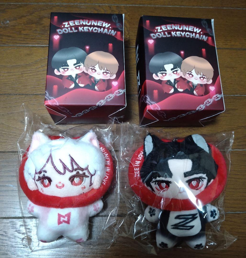 ZEENUNEW DOLL KEYCHAIN 2個セット