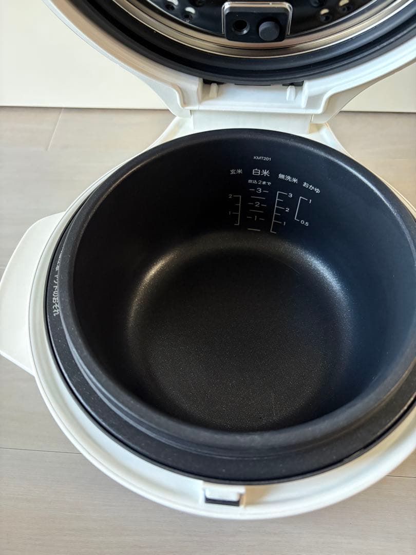 バルミューダ ザ ゴハン 3号炊き 炊飯器 K03A-WH