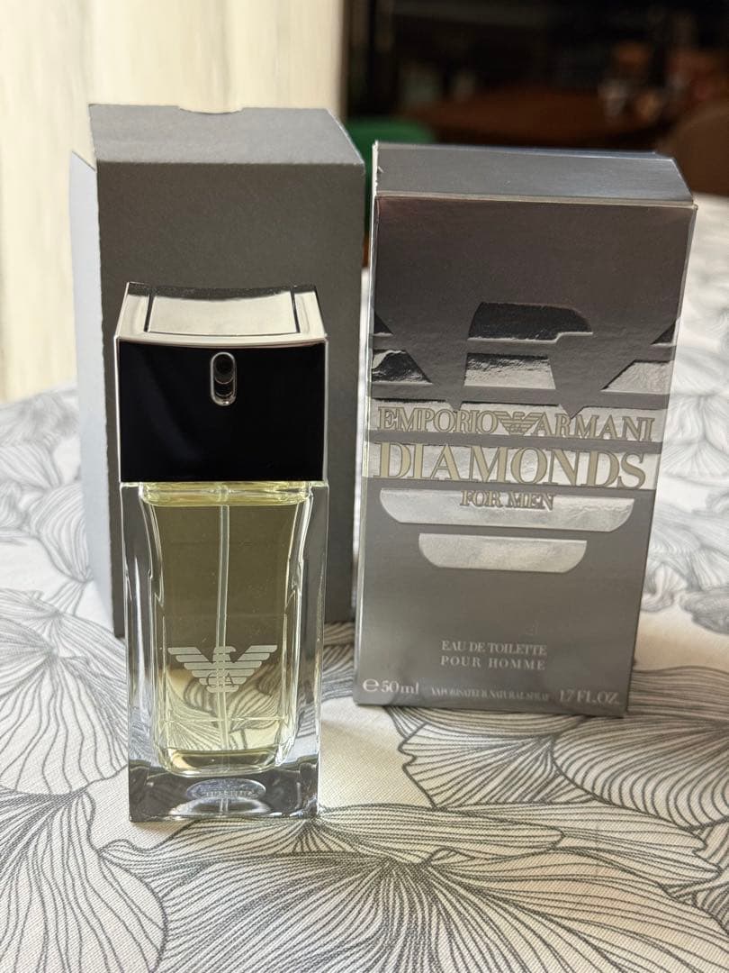 未使用近い　エンポリオアルマーニ ダイアモンズ フォーメン EDT 50ml