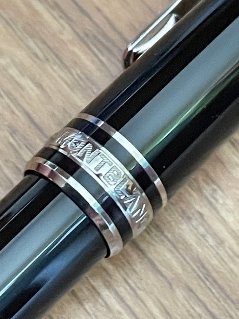 あんぱん◾️モンブラン◾️P164 マイスターシュテュッククラシックボールペン