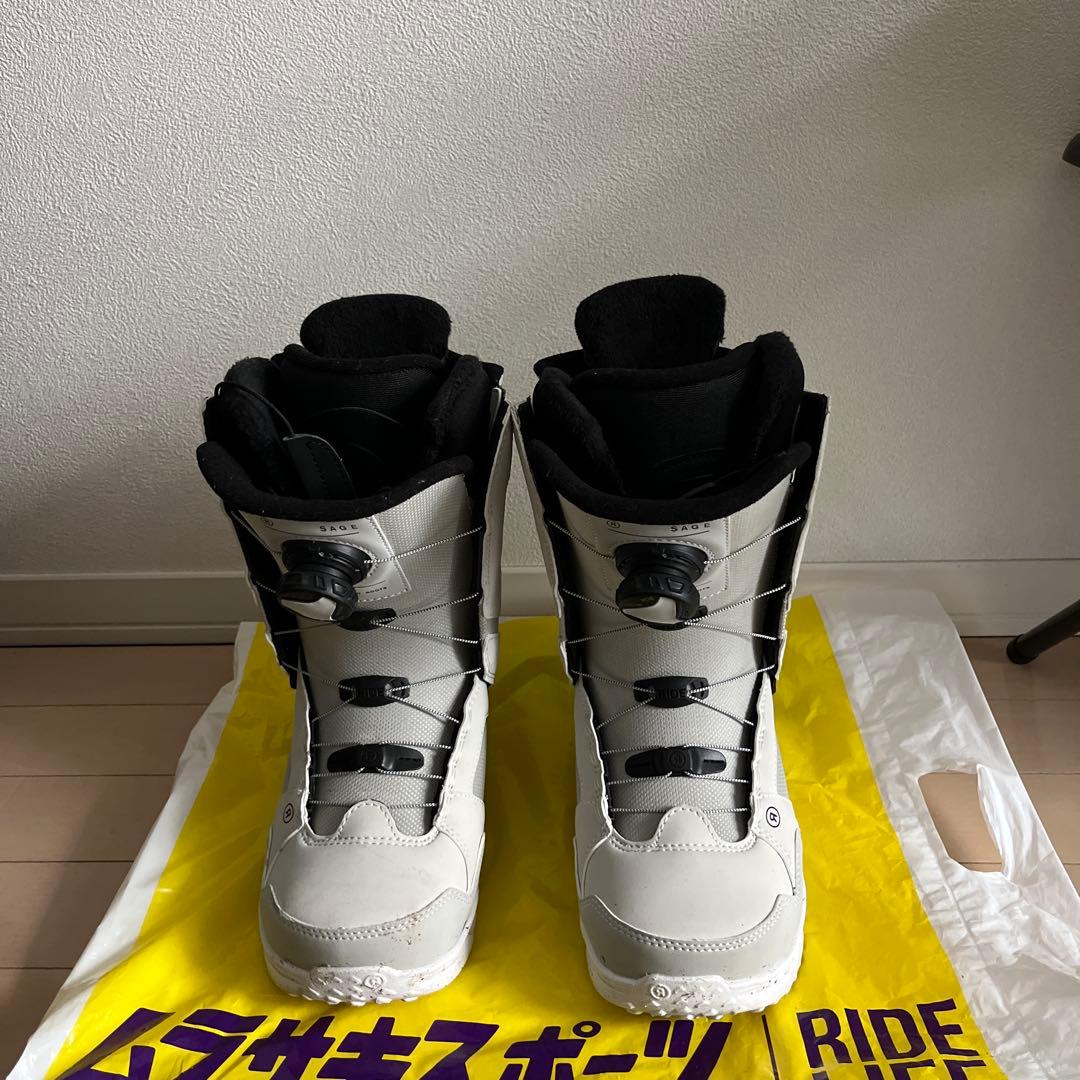 RIDE 女性用スノーボードブーツ