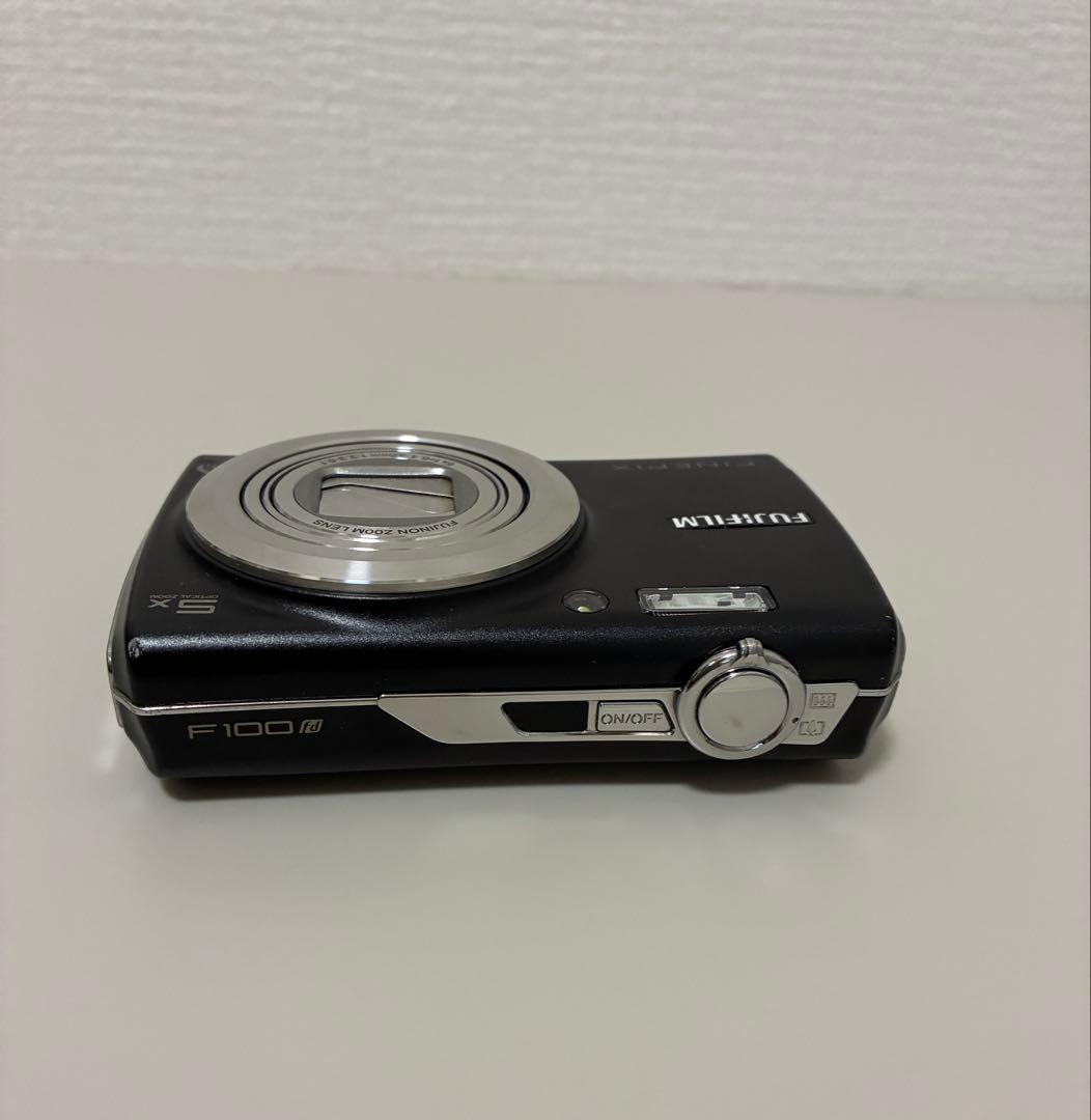 デジカメ　富士フイルム　FinePix F100fd