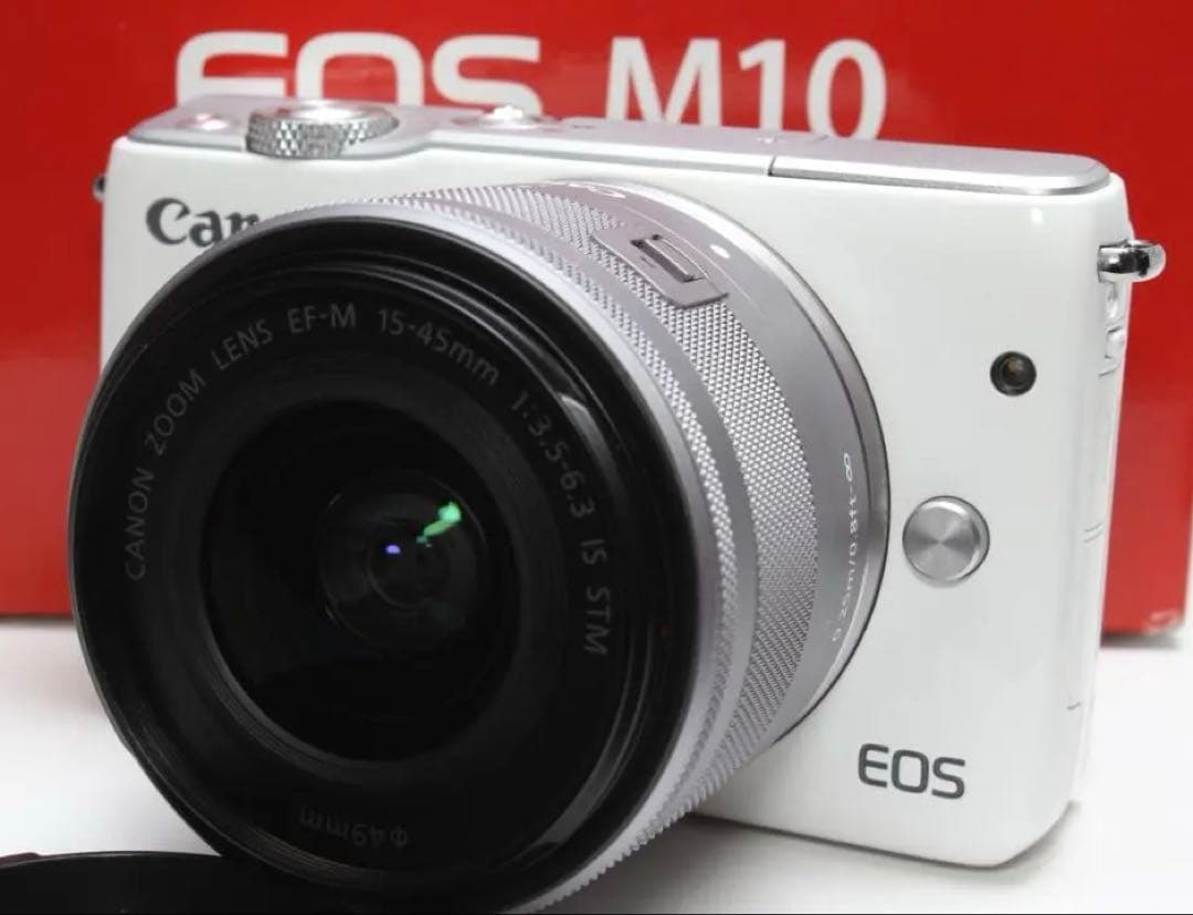 ❤️Wi-Fiでシェア＆自撮り❤️Canon EOS M10 レンズキット