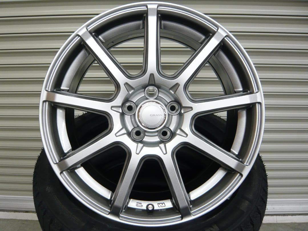 ヒーロー☆新品スタッドレス☆215/45R17☆FT86・BRZ・プリウス