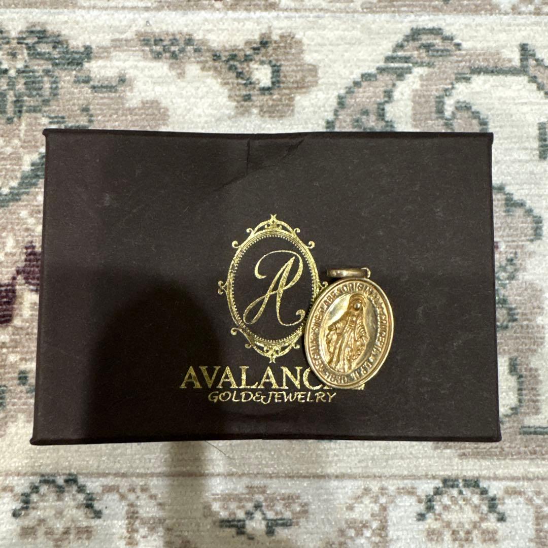AVALANCHE 10K ゴールド 女神　トップ