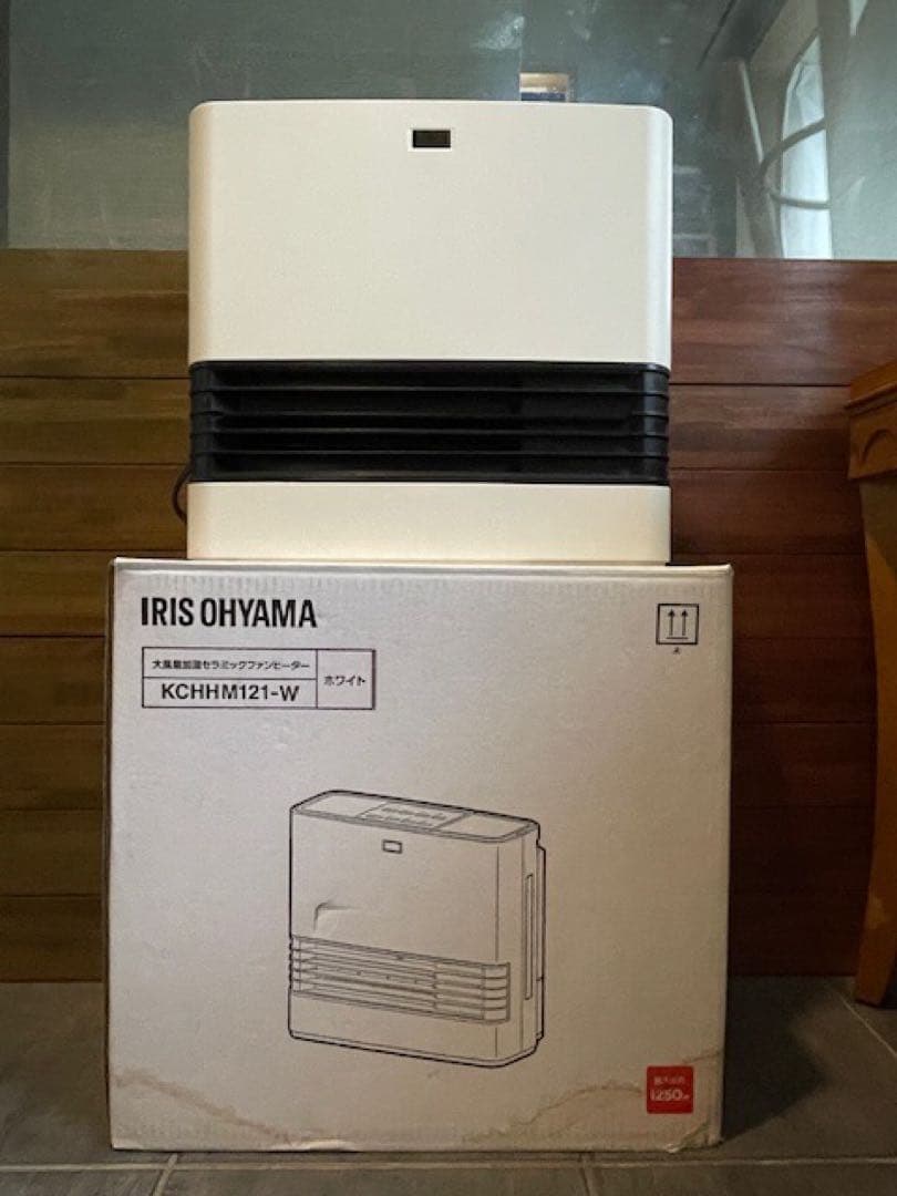美品■アイリスオーヤマ KCHHM121 大風量加湿セラミックファンヒーター暖房