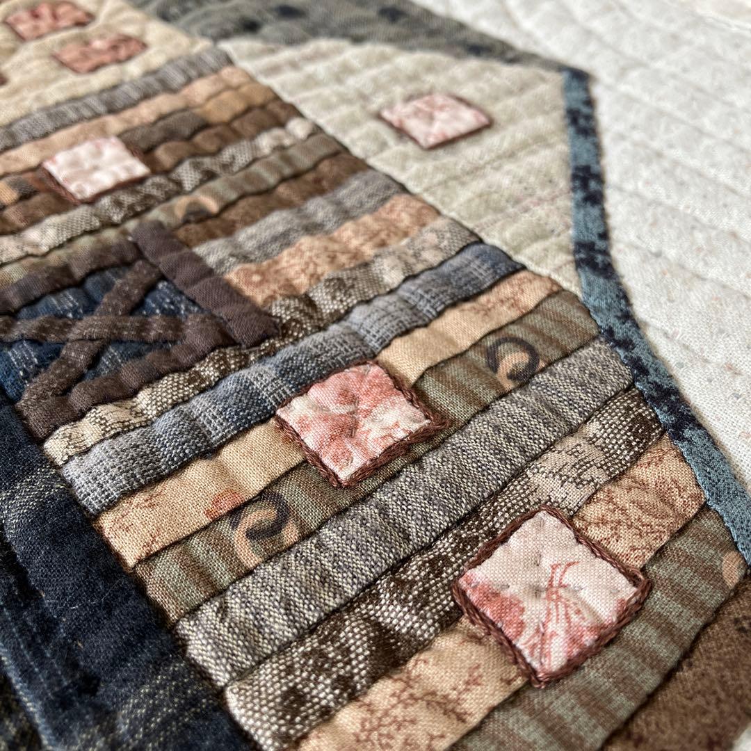 パッチワークキルト　ハウスのタペストリー　2枚　おまとめ　ハンドメイド