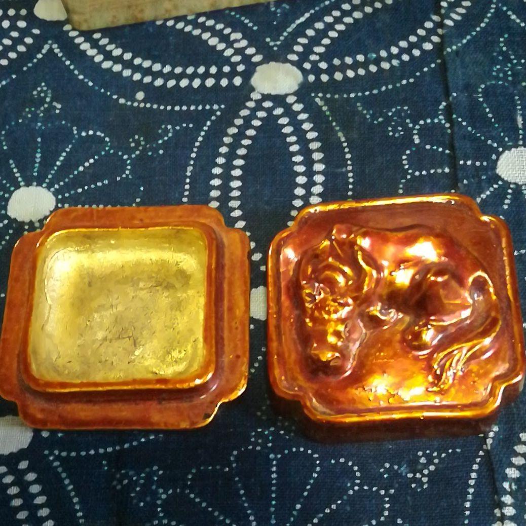 永楽善五郎　保全作　白檀牛香合