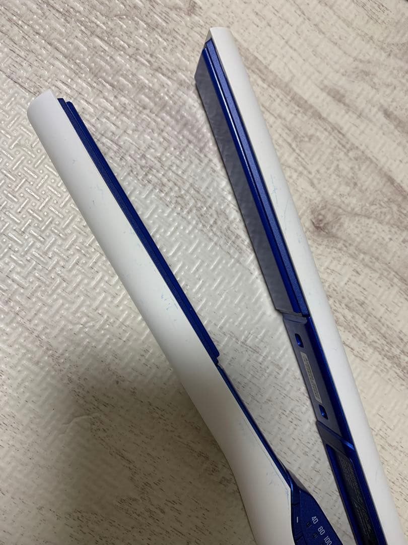 ヘアビューロン　3d ストレート　ヘアアイロン