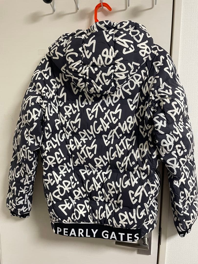 未使用品　PEARLY GATES ロゴプリントジャケット　4サイズL ネイビー
