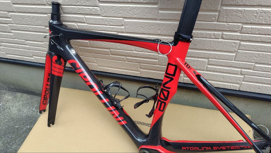 CIPOLLINI BOND カーボンロードバイクフレーム
