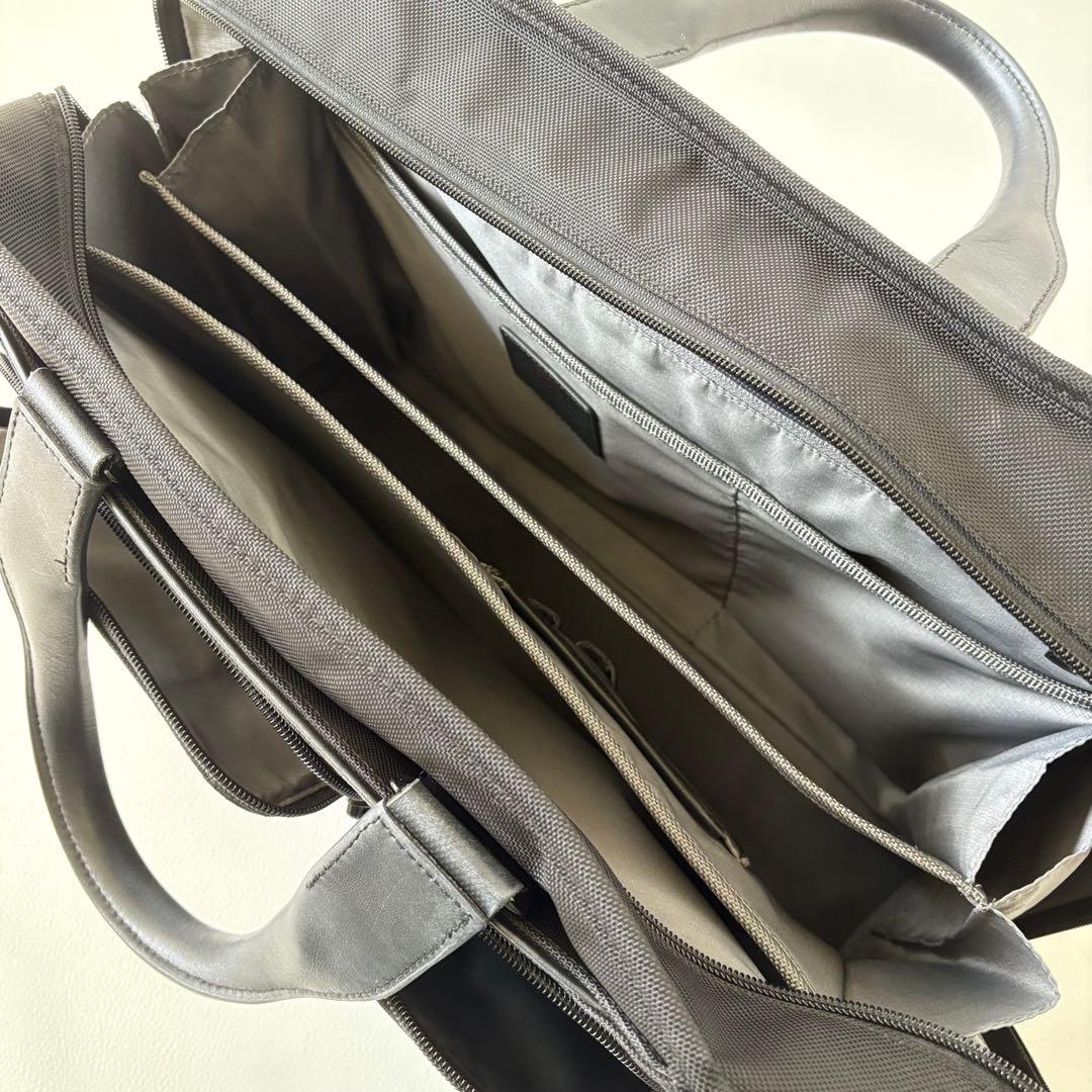 TUMI ALPHA 3 インターナショナル・オーガナイザー・ブリーフ　日本限定