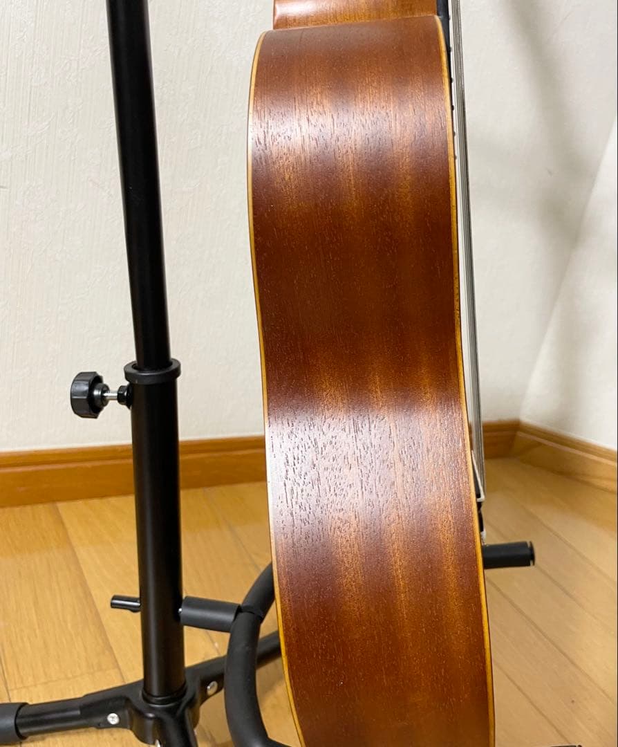 【美品】LUNA UKE TRIBAL6 ルナ ミニギター アメリカ