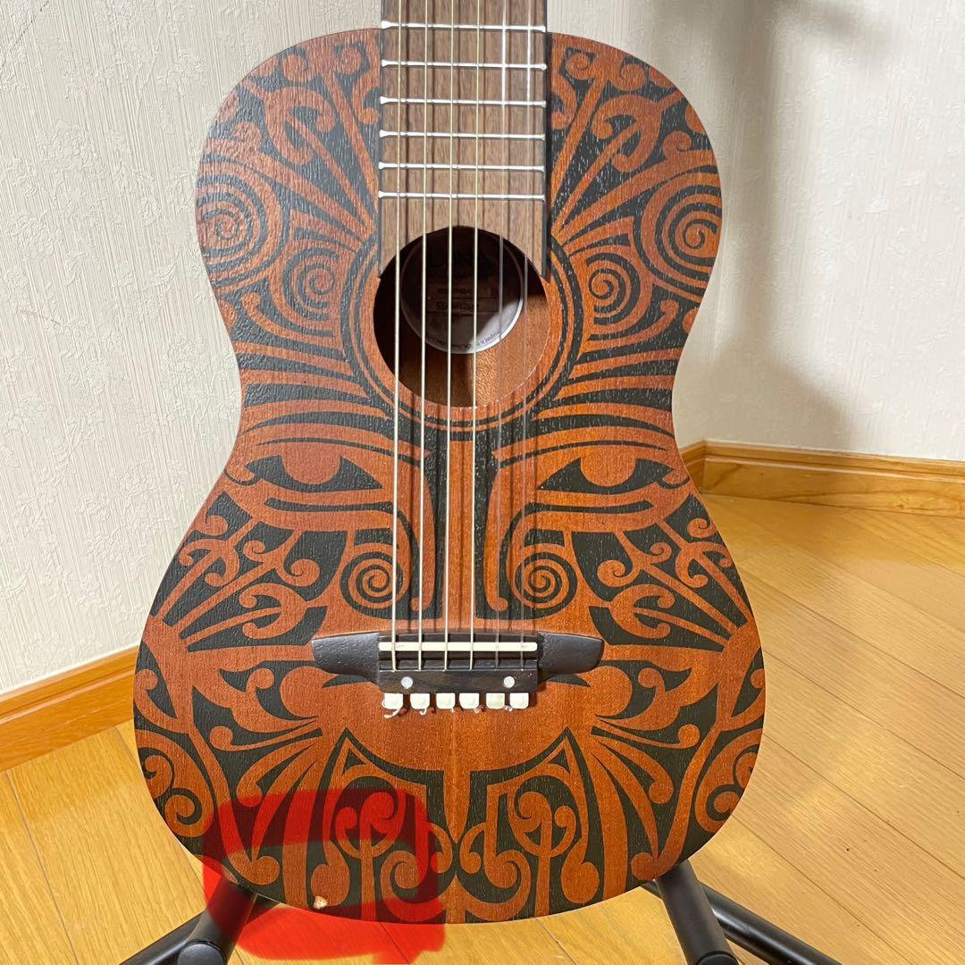 【美品】LUNA UKE TRIBAL6 ルナ ミニギター アメリカ