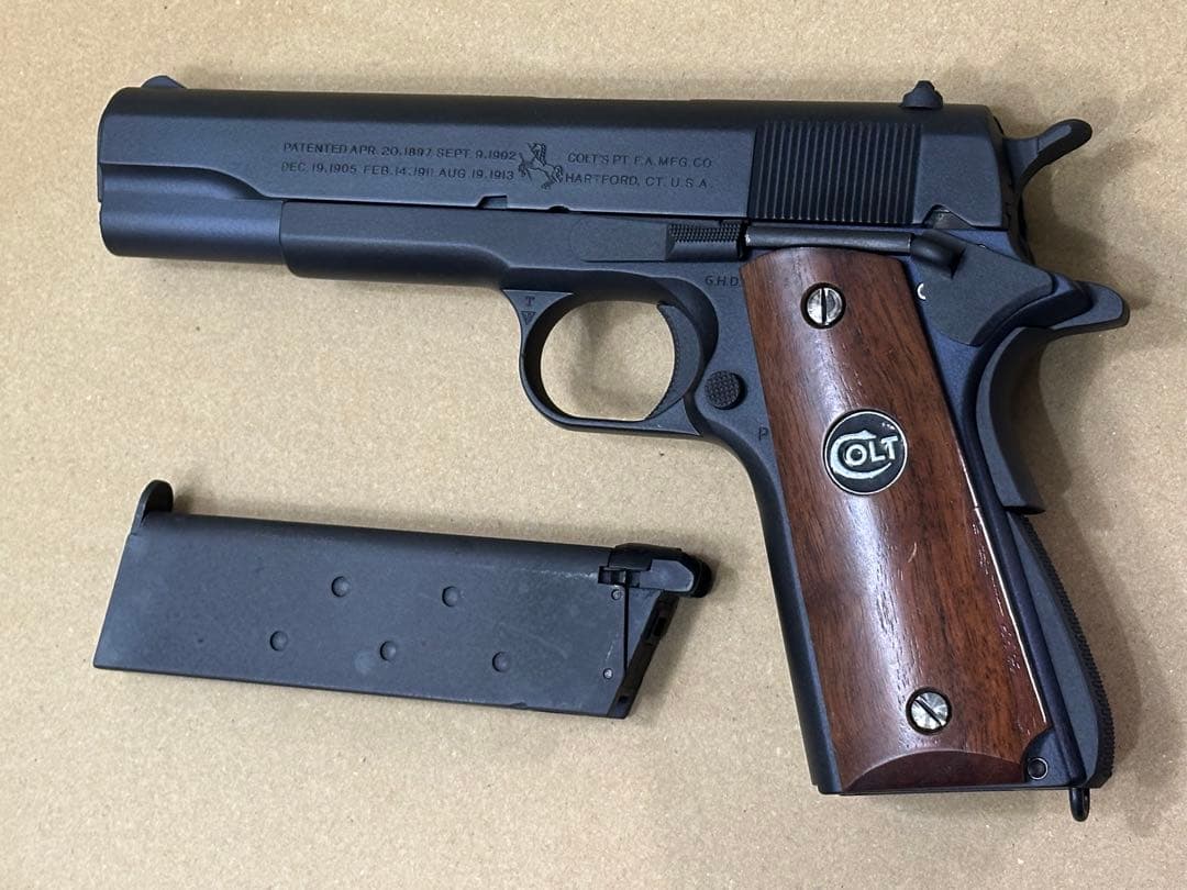 東京マルイ M1911A1 リペイント 全塗装カスタム品 戌神ころね 猫又おかゆ