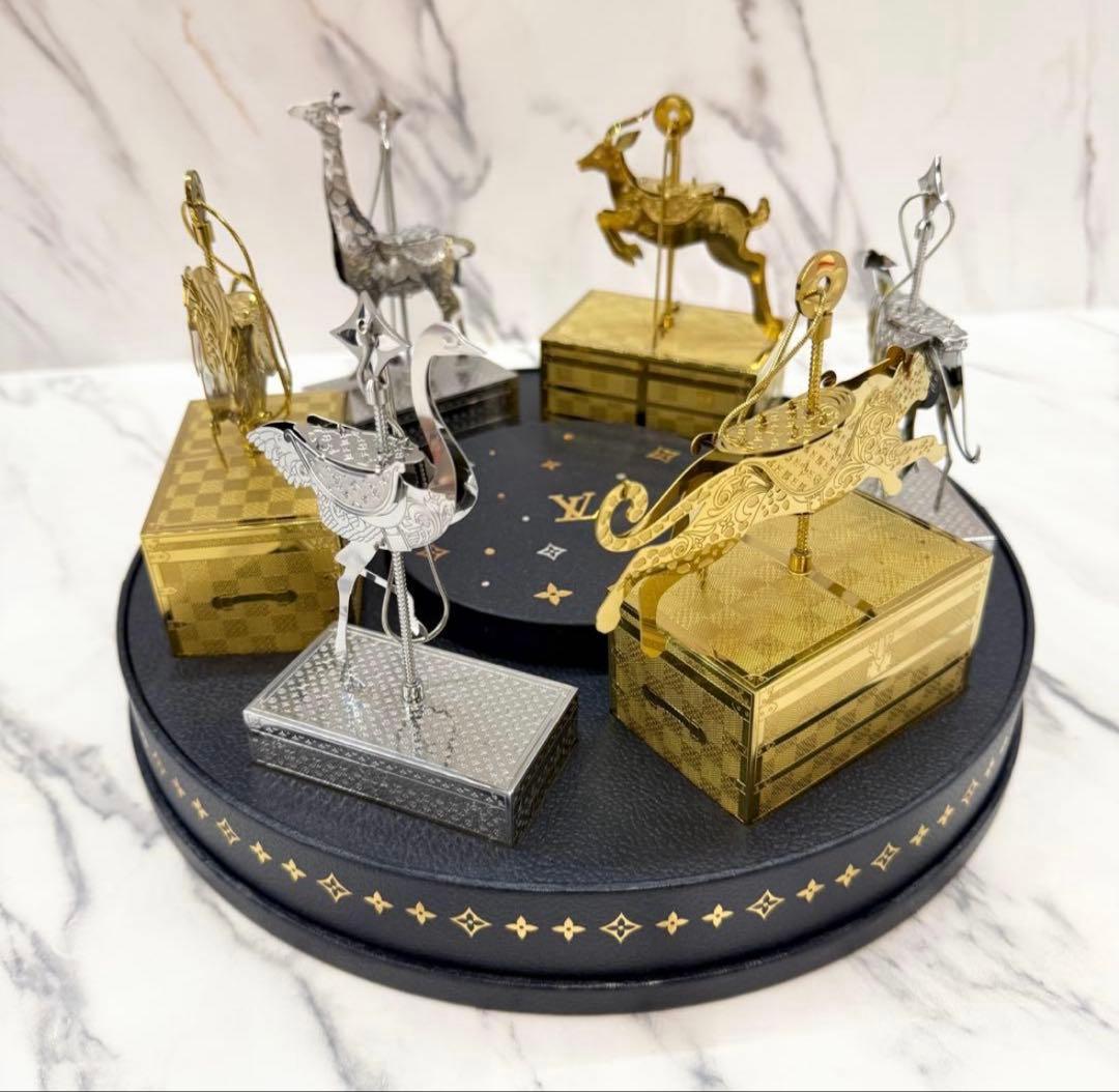 ルイヴィトン クリスマスオーナメントギフト