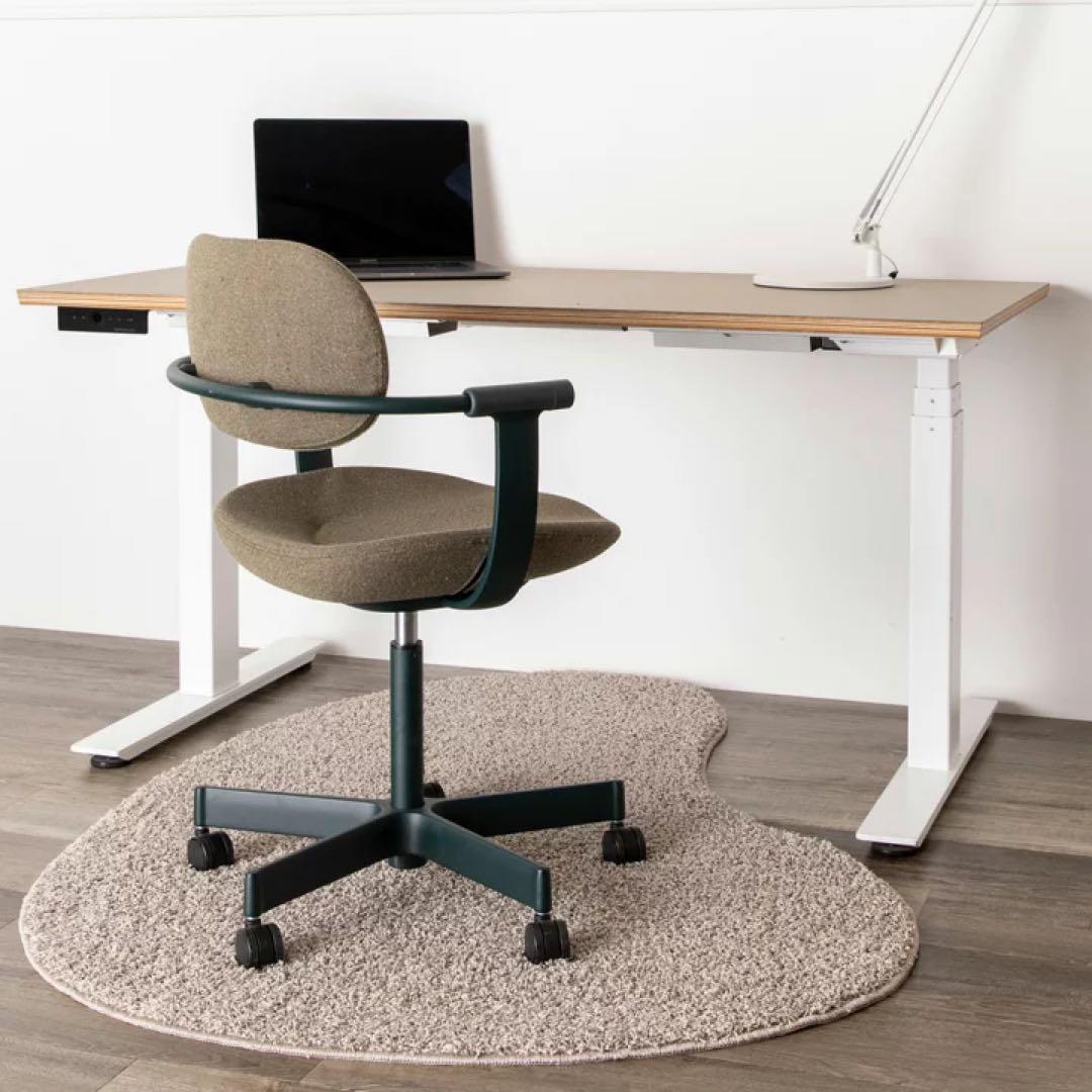 BORDERLESS チェアーラグマット　右袖デスク用　サンド