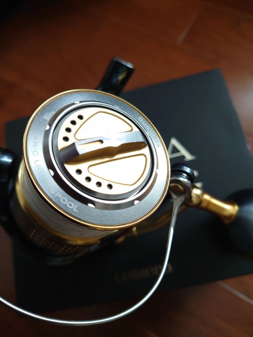 STELLA スピニングリール 10ステラ4000XG 夢屋ノブ付き。