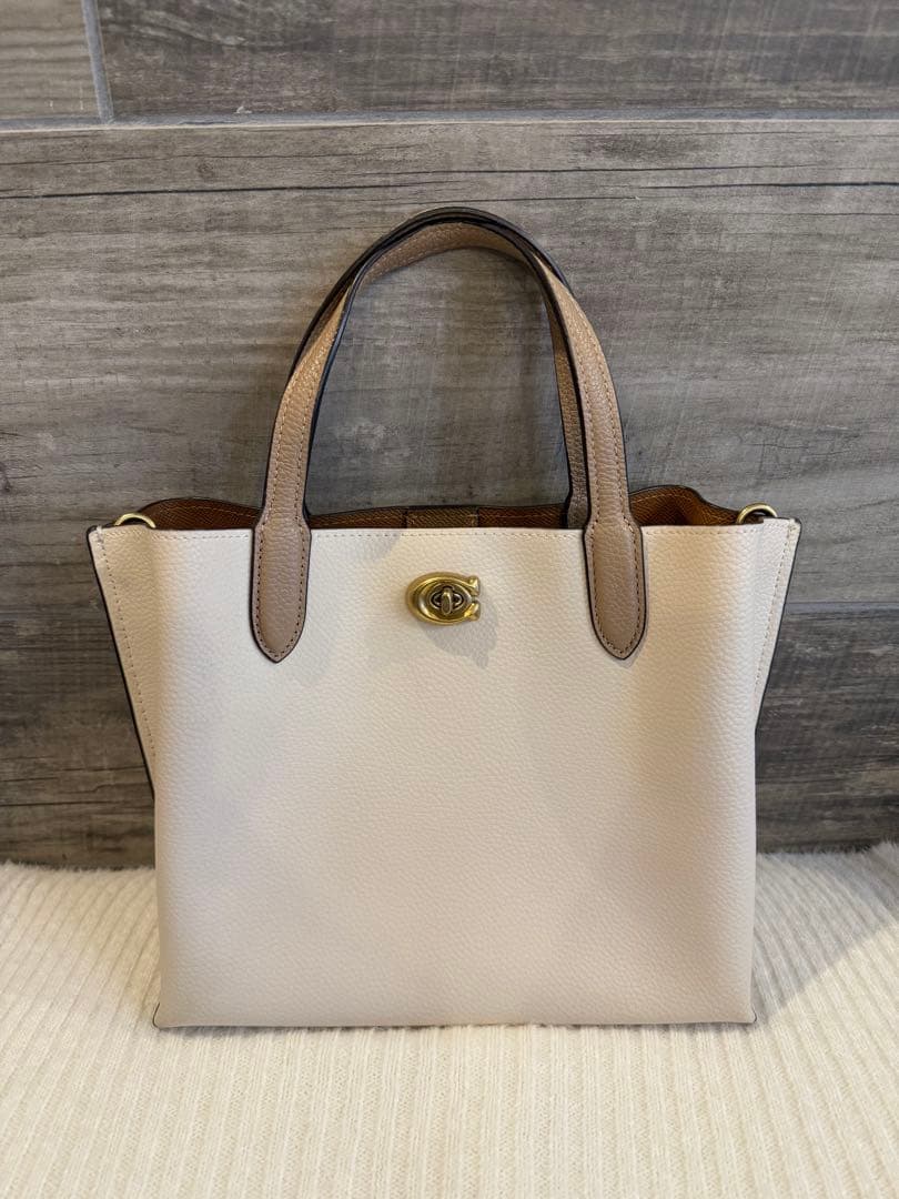 COACH ウィロウ トート 24 カラーブロック