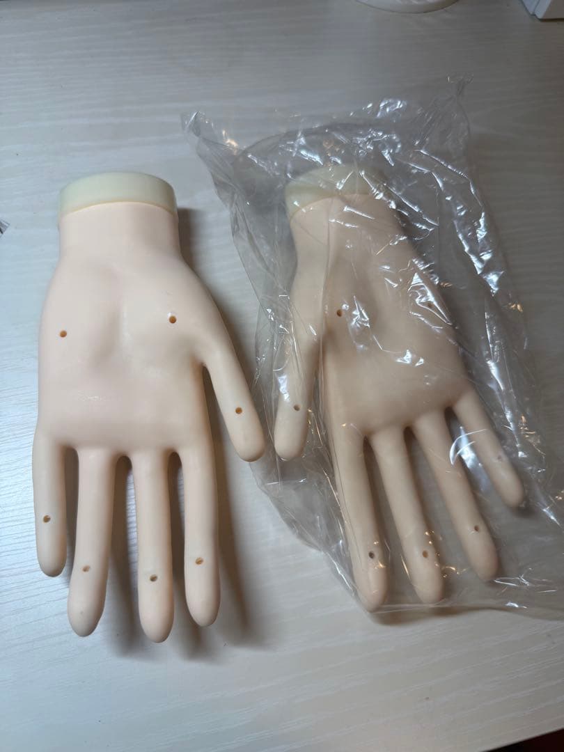 認定モデルハンド（左右）