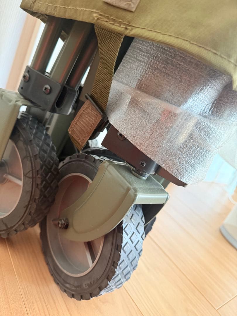 【新品・未使用】Coleman 折りたたみキャリーカート オリーブ