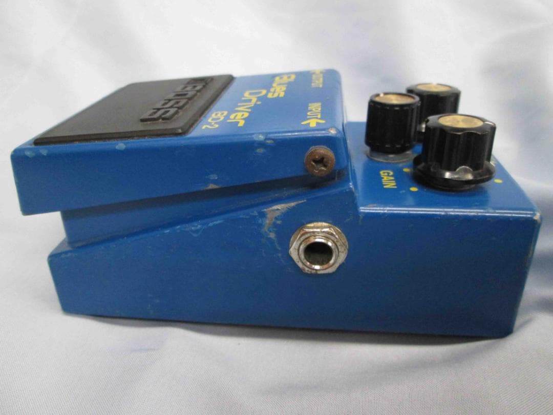 ブルース　ドライバー　２００６年頃からの機種のようです。