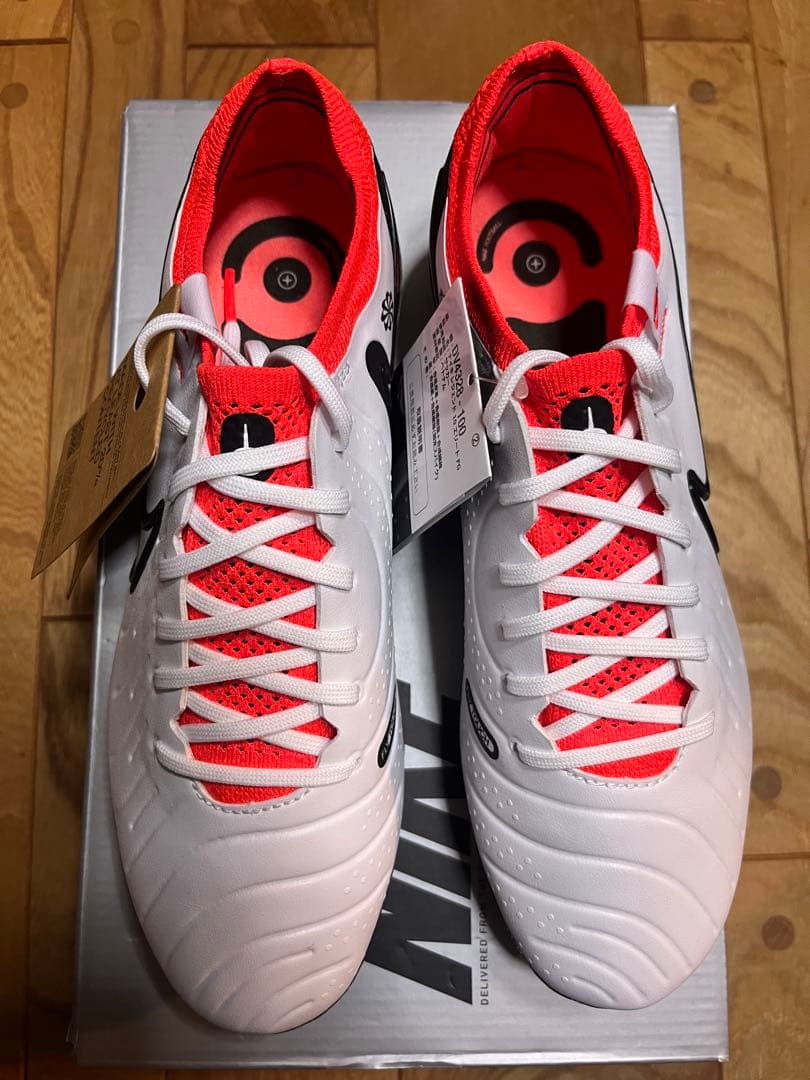 新品　廃盤カラー　ナイキ　ティエンポ　レジェンド10 エリート FG 25cm