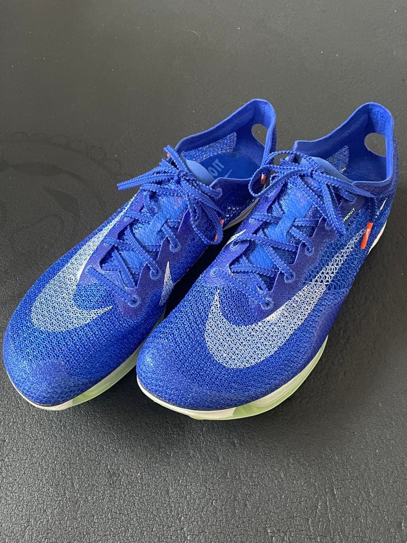 ナイキ中距離用スパイクエアズーム　ビクトリー28cm美品