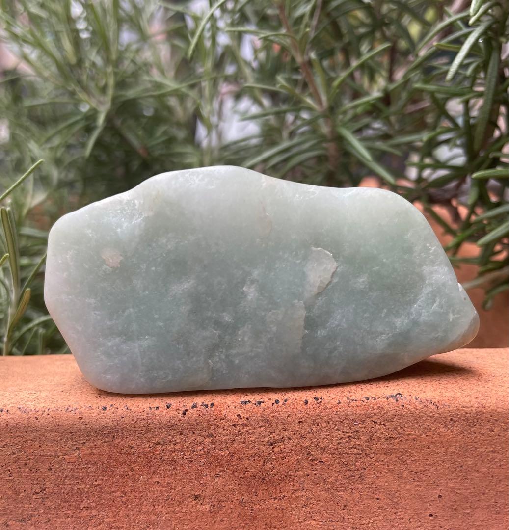 糸魚川　翡翠　原石　須沢　海石　ヒスイ　HISUI jade