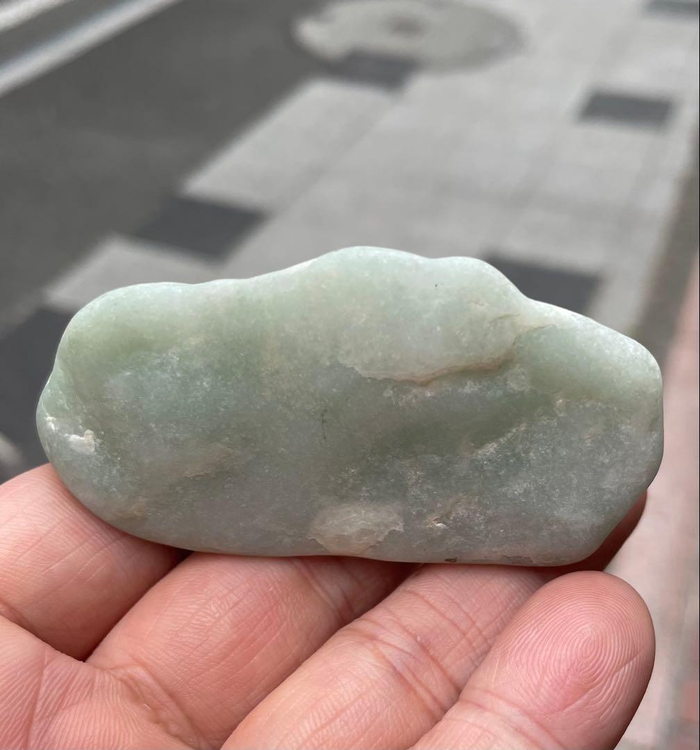糸魚川　翡翠　原石　須沢　海石　ヒスイ　HISUI jade
