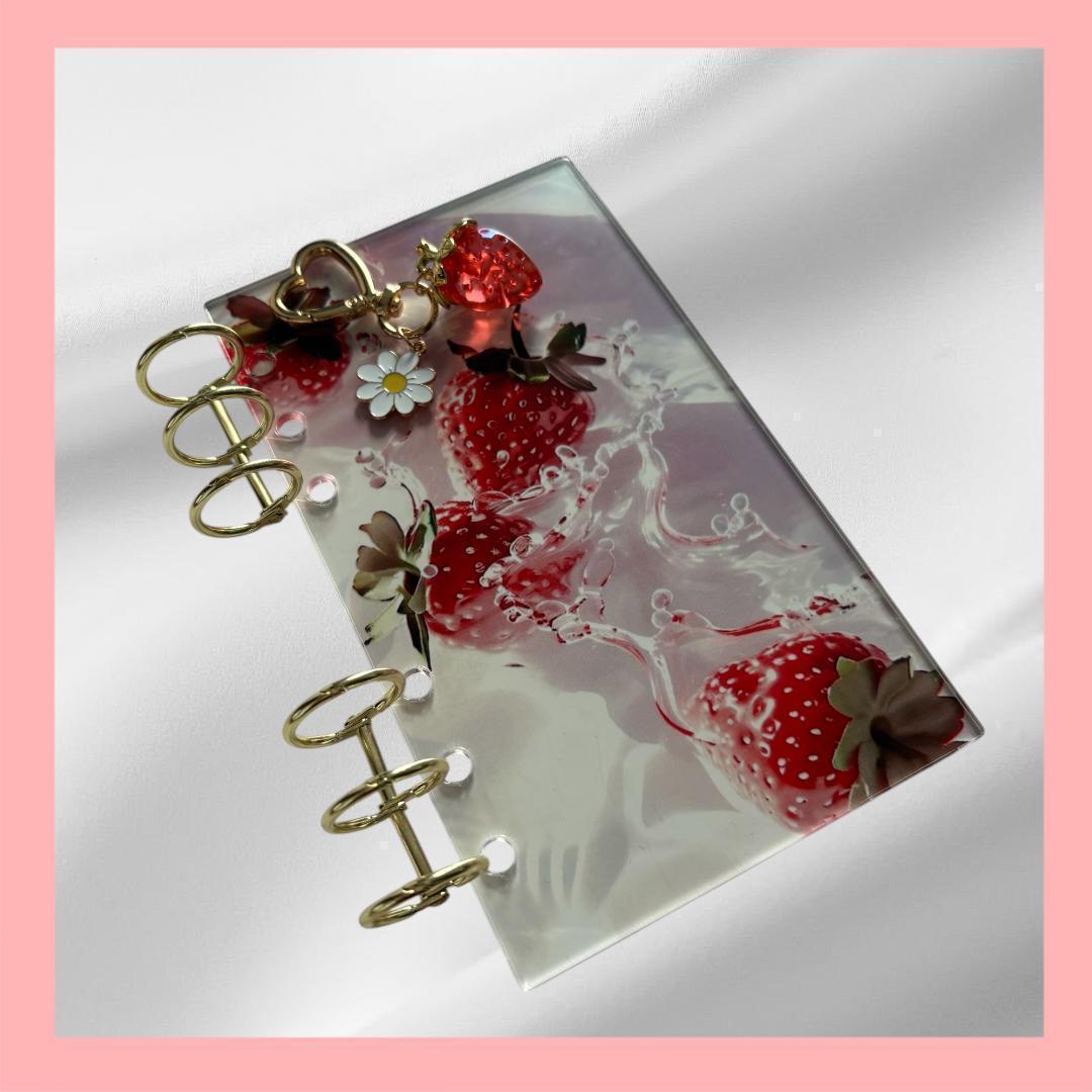 韓国製♡アクリルバインダー♡いちごチャーム♡A6貯金SAVING