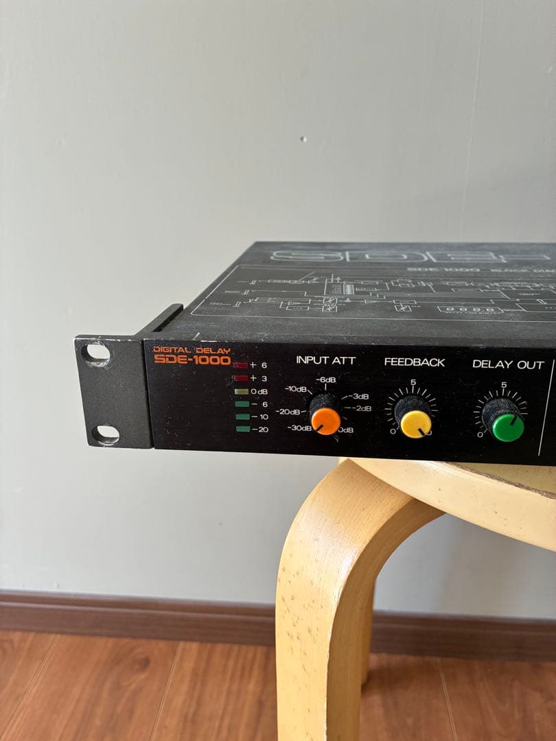 ローランドデジタルディレイ　SDE-1000 動作品　ビンテージ