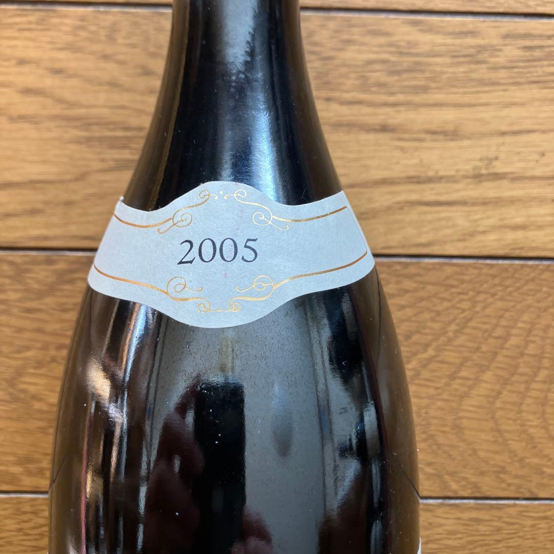 ワイン Nuits-Saint-es Les Hauts Poirets