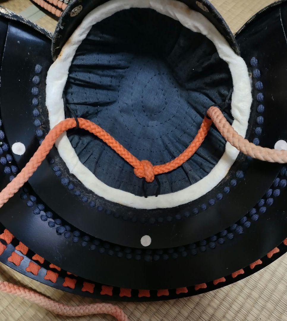 鎧　甲冑の兜　鎧兜　侍　武将